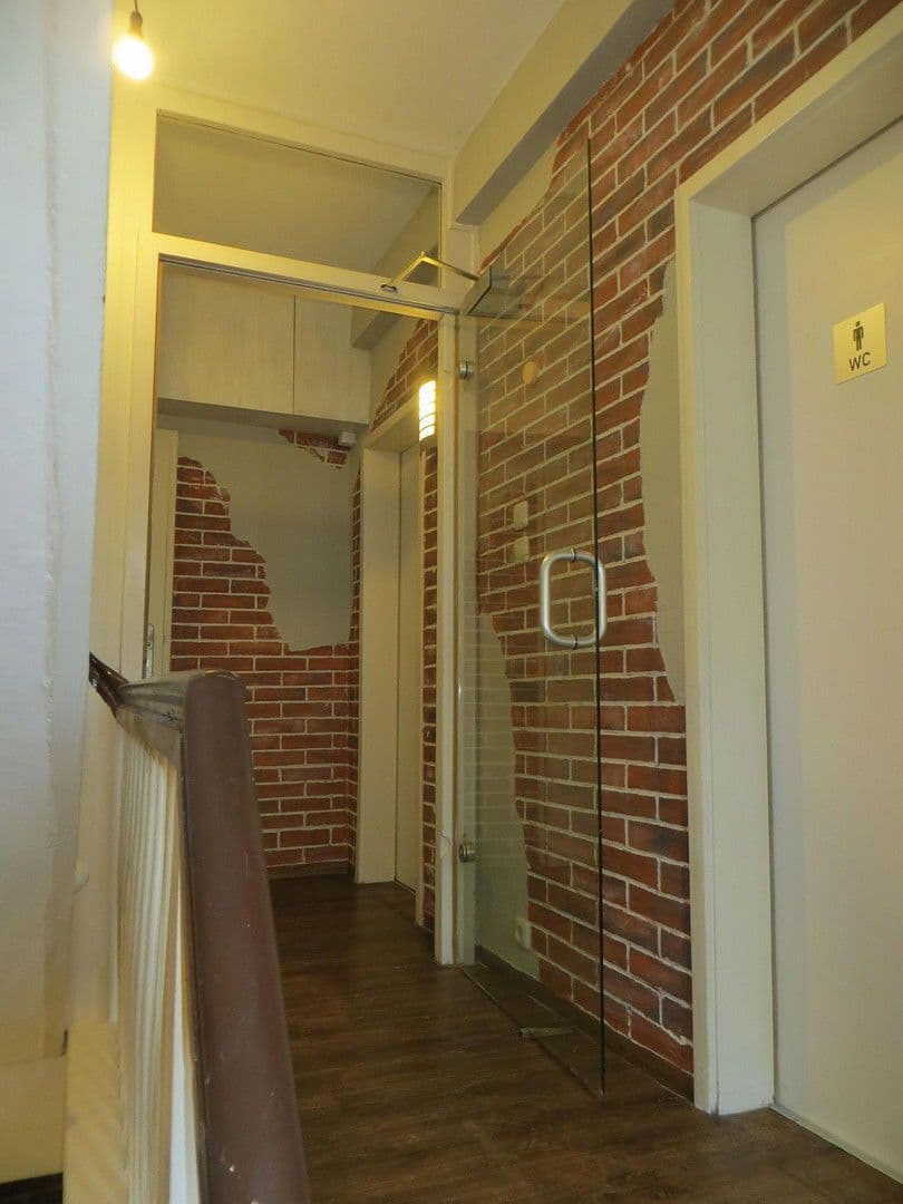 Prodej domu 110 m², pozemek 160 m², Neumarkt in der Oberpfalz, Bavorsko Prodej domu 110 m², pozemek 160 m², Neumarkt in der Oberpfalz, Bavorsko