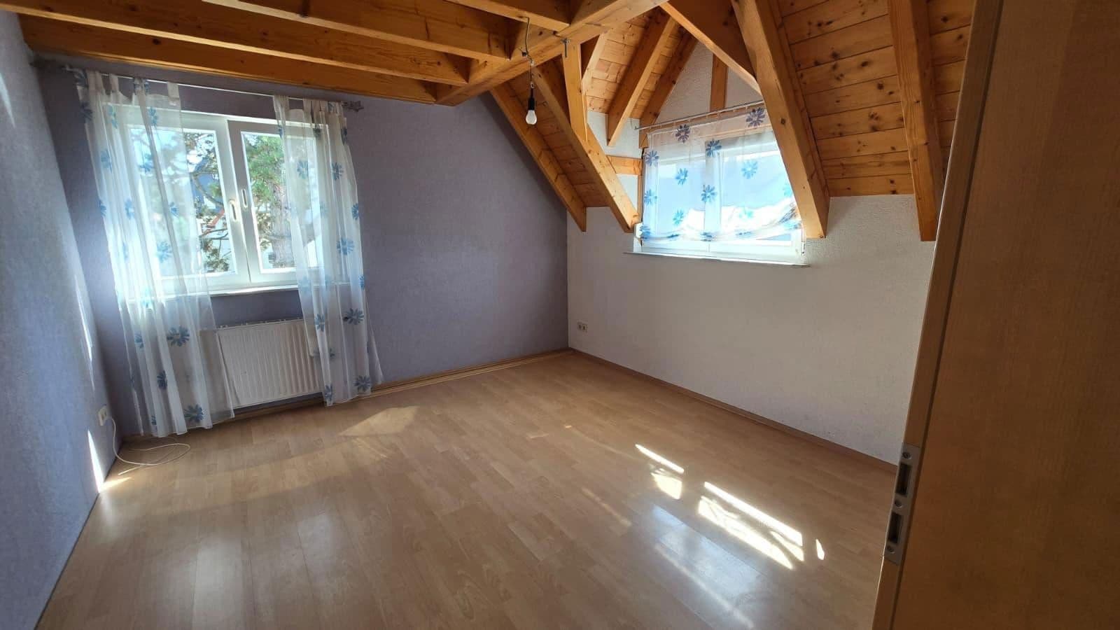 Prodej domu 258 m², pozemek 719 m², Wörth am Rhein, Porýní-Falc Prodej domu 258 m², pozemek 719 m², Wörth am Rhein, Porýní-Falc