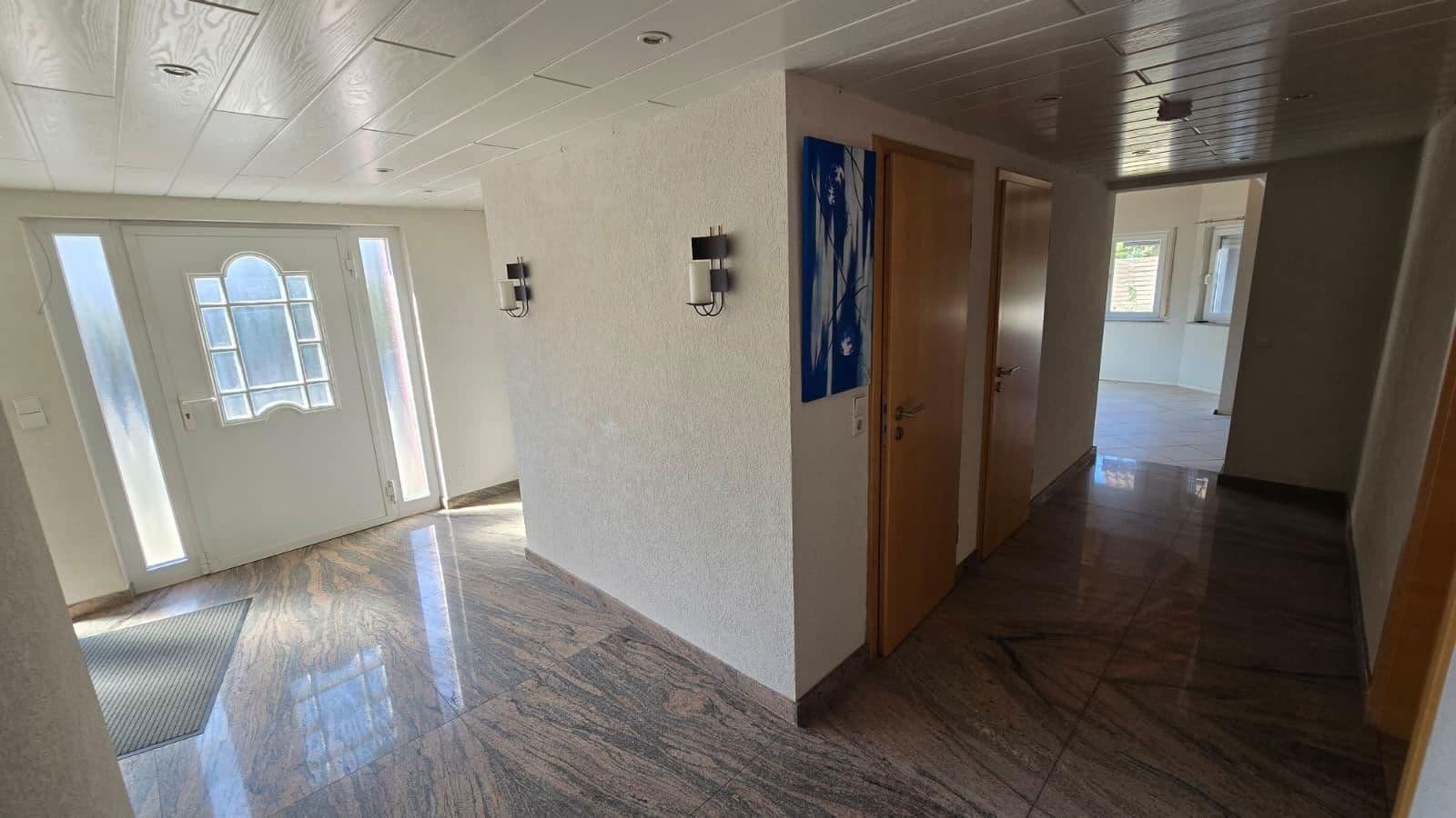 Prodej domu 258 m², pozemek 719 m², Wörth am Rhein, Porýní-Falc Prodej domu 258 m², pozemek 719 m², Wörth am Rhein, Porýní-Falc