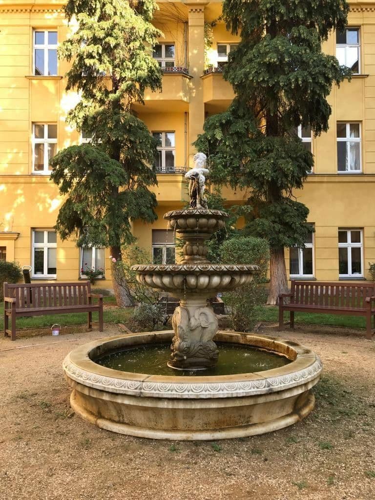 Prodej bytu 2+1 55 m², Heynstr. 24, Berlin, Berlín Prodej bytu 2+1 55 m², Heynstr. 24, Berlin, Berlín