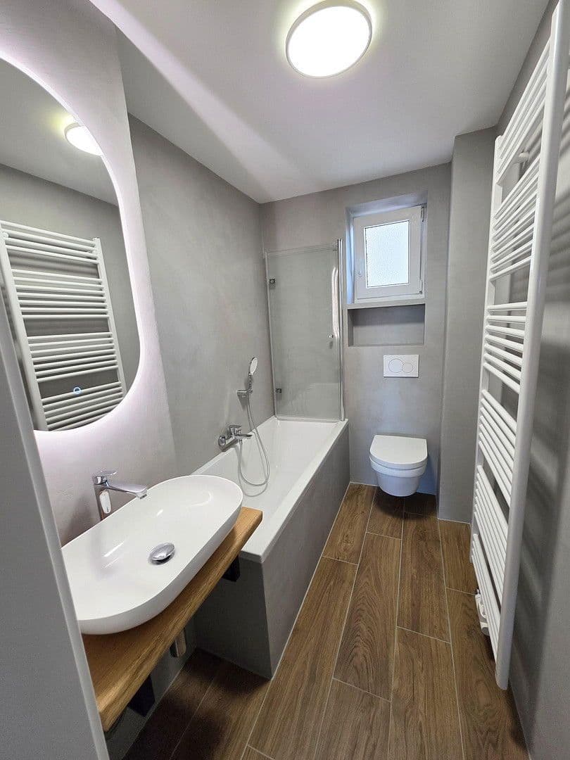 Prodej bytu 2+1 59 m², Erlanger Straße 47, Fürth, Bavorsko Prodej bytu 2+1 59 m², Erlanger Straße 47, Fürth, Bavorsko