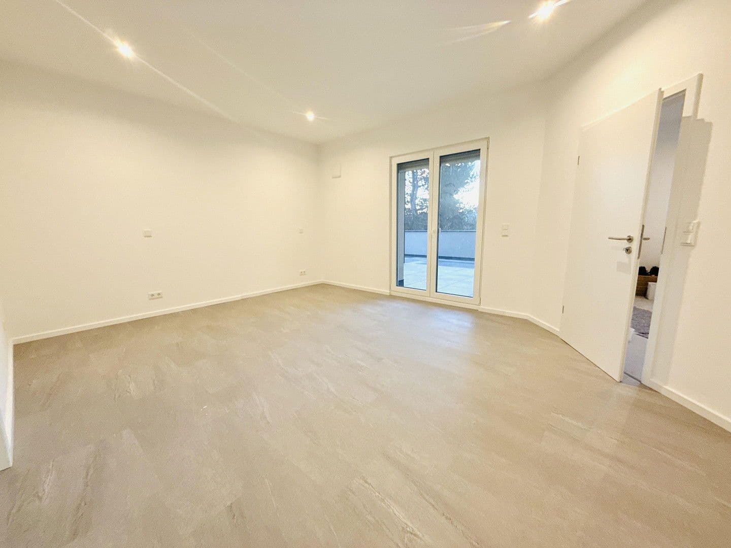 Pronájem bytu 2+1 119 m², Windsbach, Bavorsko Pronájem bytu 2+1 119 m², Windsbach, Bavorsko