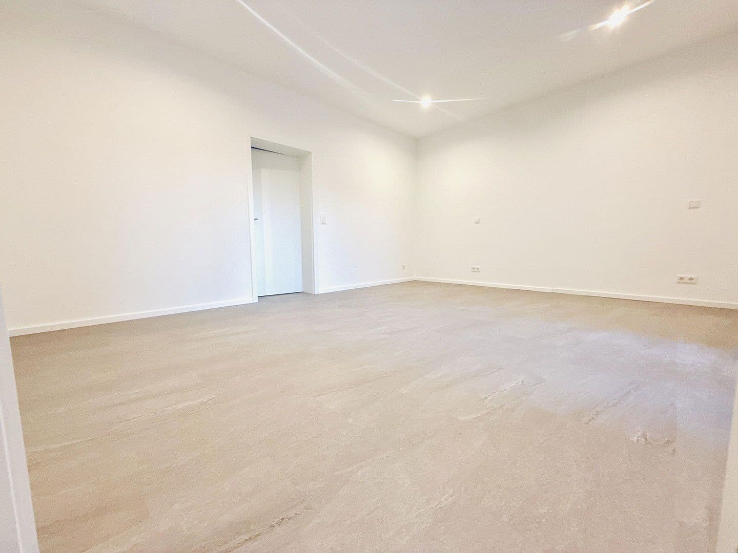 Pronájem bytu 2+1 119 m², Windsbach, Bavorsko Pronájem bytu 2+1 119 m², Windsbach, Bavorsko