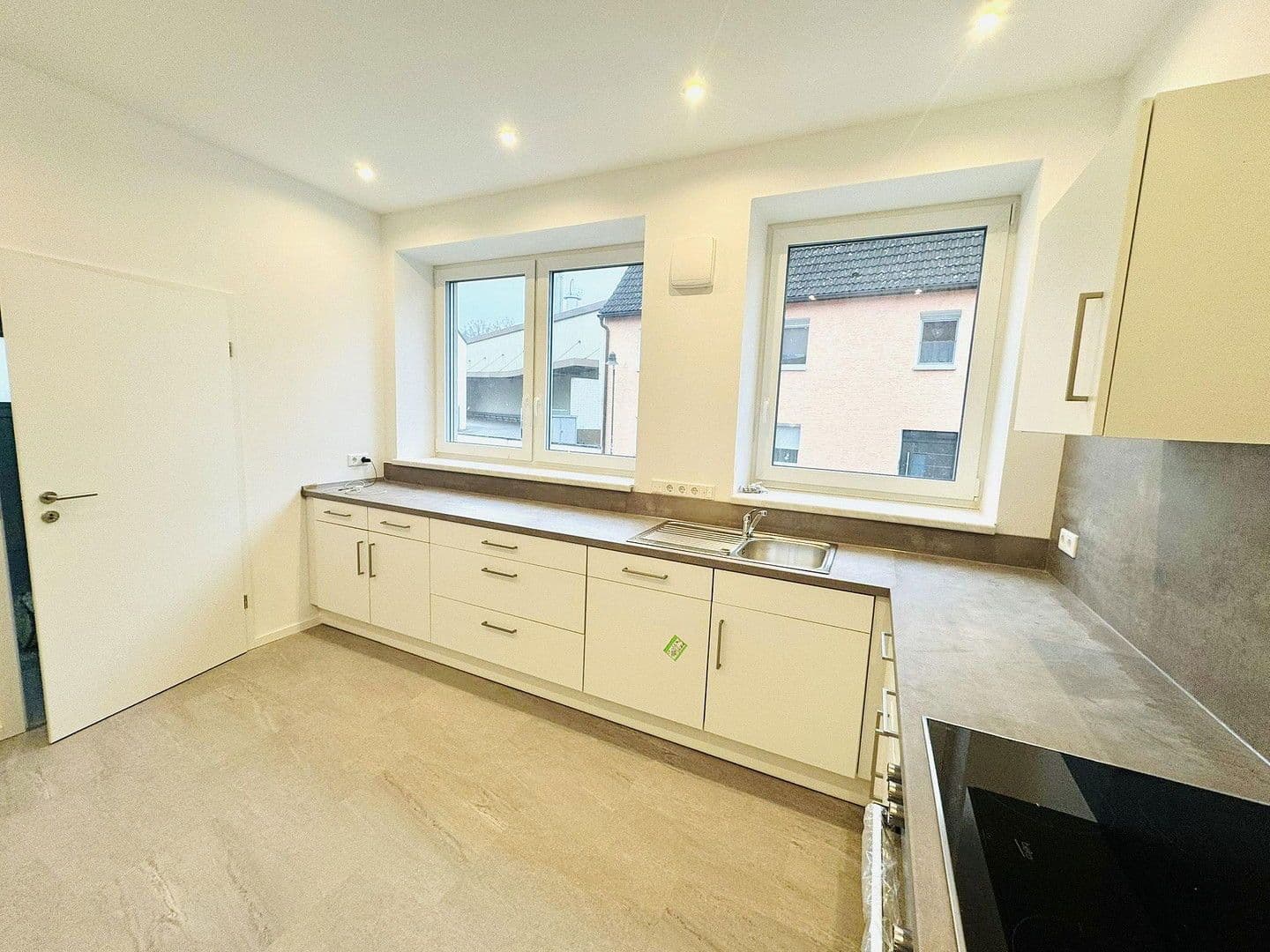 Pronájem bytu 2+1 119 m², Windsbach, Bavorsko Pronájem bytu 2+1 119 m², Windsbach, Bavorsko