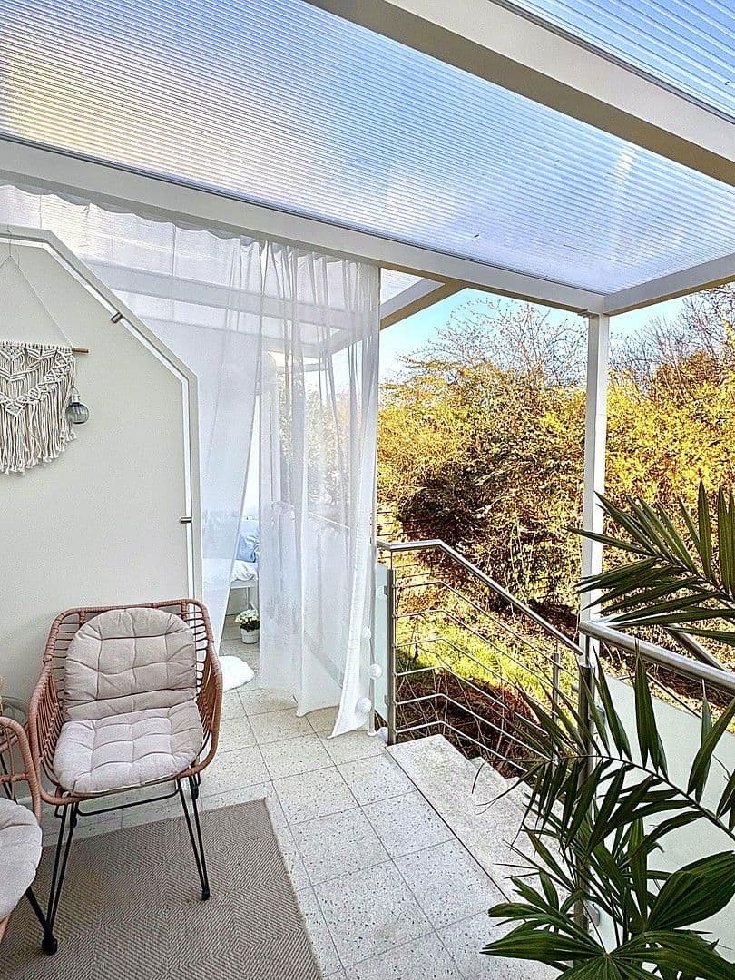 Pronájem bytu 3+1 86 m², Am Hollerbusch 16, Heuchelheim an der Lahn, Hessen Pronájem bytu 3+1 86 m², Am Hollerbusch 16, Heuchelheim an der Lahn, Hessen