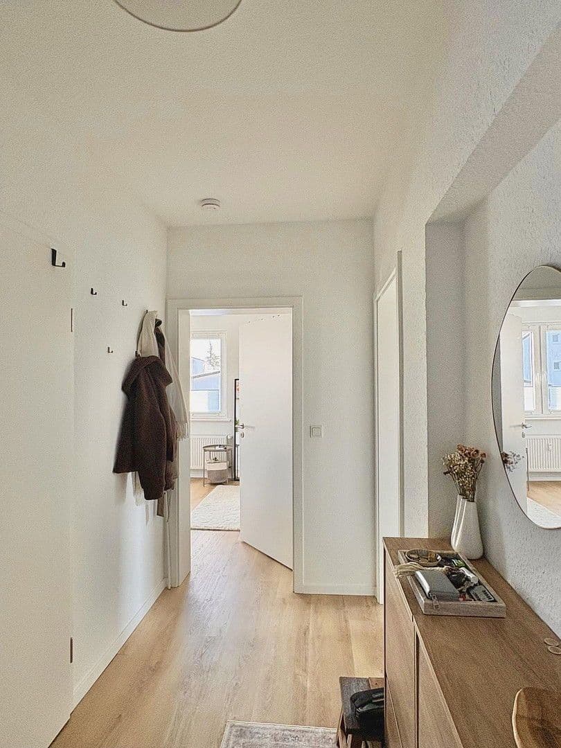 Pronájem bytu 3+1 86 m², Am Hollerbusch 16, Heuchelheim an der Lahn, Hessen Pronájem bytu 3+1 86 m², Am Hollerbusch 16, Heuchelheim an der Lahn, Hessen