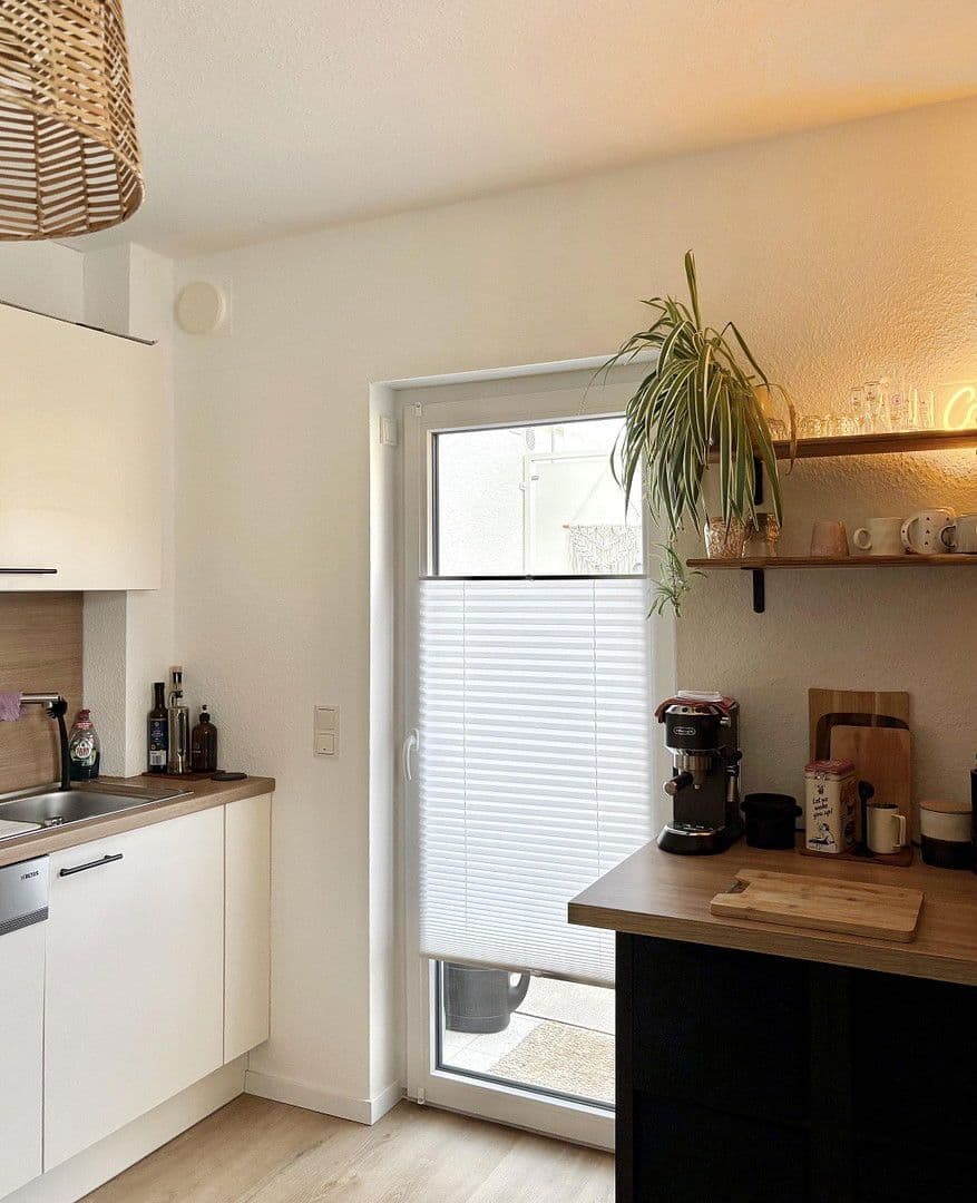 Pronájem bytu 3+1 86 m², Am Hollerbusch 16, Heuchelheim an der Lahn, Hessen Pronájem bytu 3+1 86 m², Am Hollerbusch 16, Heuchelheim an der Lahn, Hessen