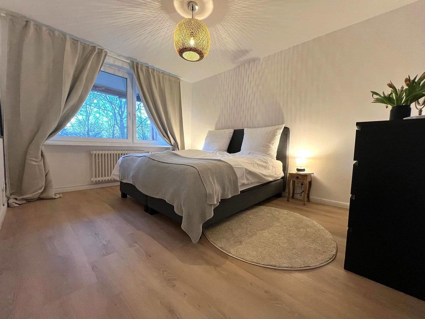 Pronájem bytu 3+1 70 m², Hamburg, Hamburg Pronájem bytu 3+1 70 m², Hamburg, Hamburg