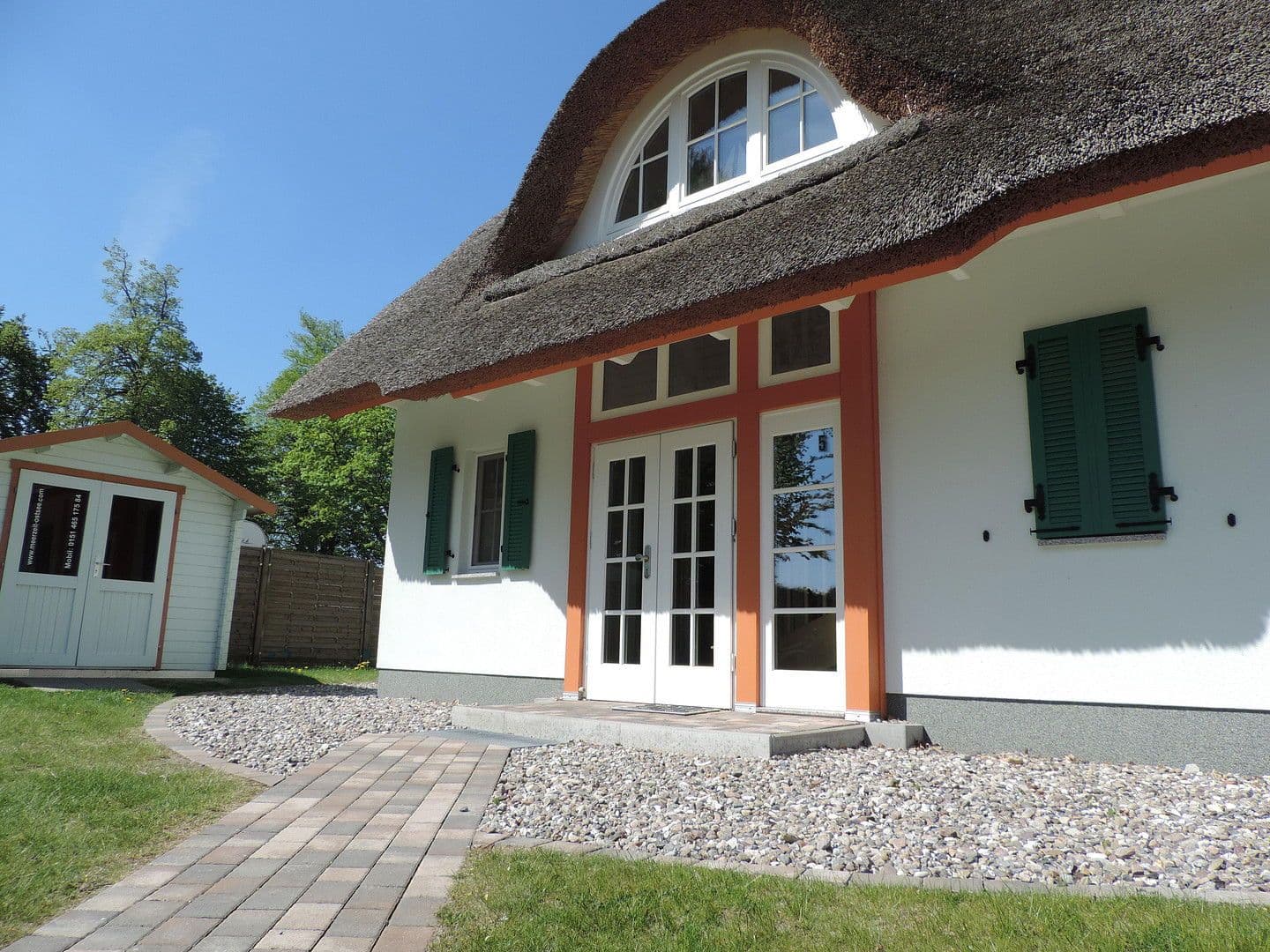 Prodej domu 118 m², pozemek 435 m², Am Gutsschloß 5, Rerik, Mecklenburg-Vorpommern Prodej domu 118 m², pozemek 435 m², Am Gutsschloß 5, Rerik, Mecklenburg-Vorpommern