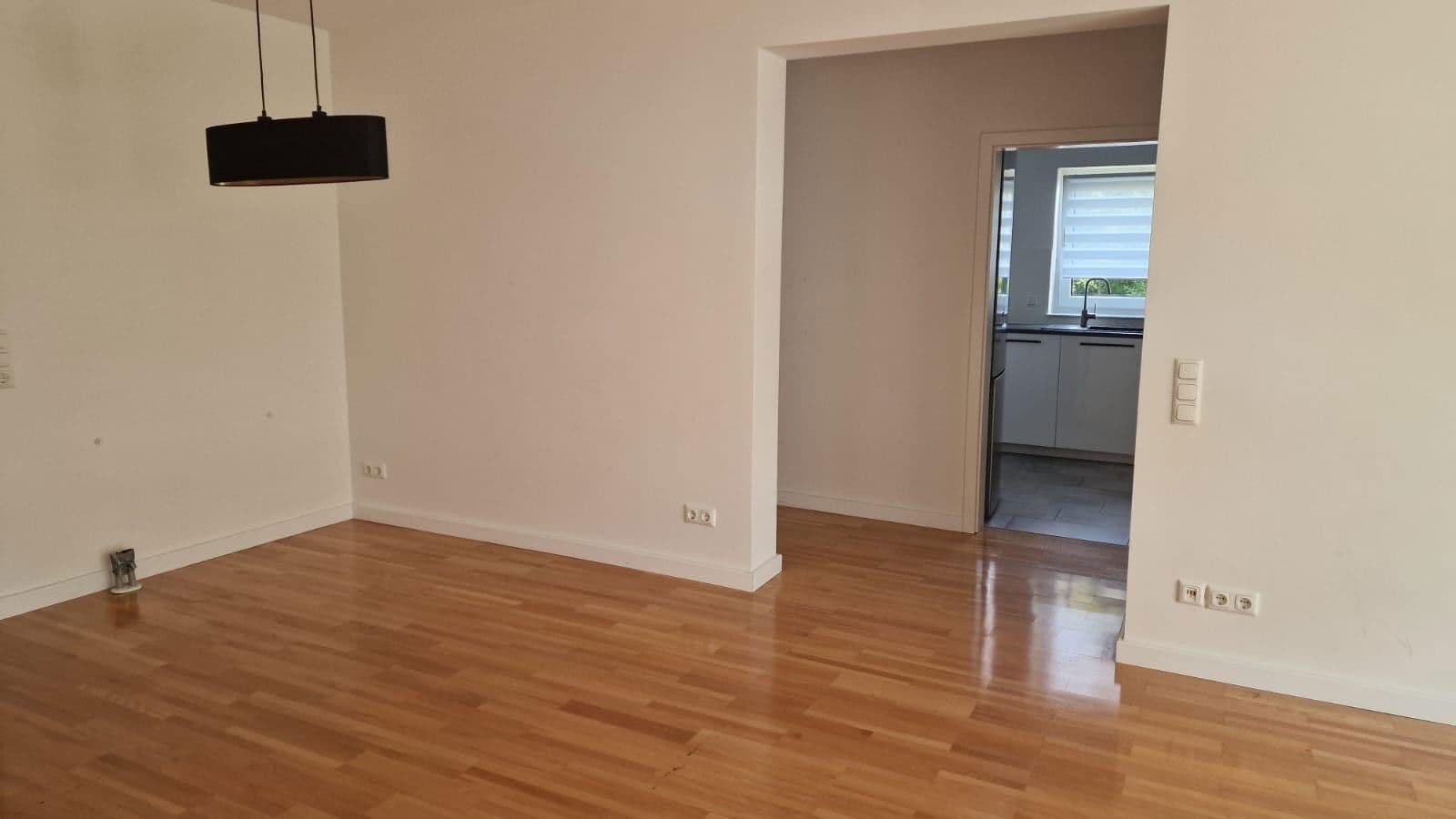 Prodej bytu 3+kk 90 m², Buchbergstrasse, Bruchköbel, Hessen Prodej bytu 3+kk 90 m², Buchbergstrasse, Bruchköbel, Hessen