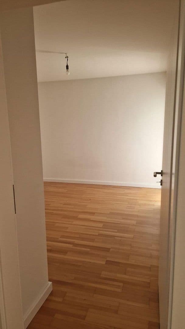Prodej bytu 3+kk 90 m², Buchbergstrasse, Bruchköbel, Hessen Prodej bytu 3+kk 90 m², Buchbergstrasse, Bruchköbel, Hessen