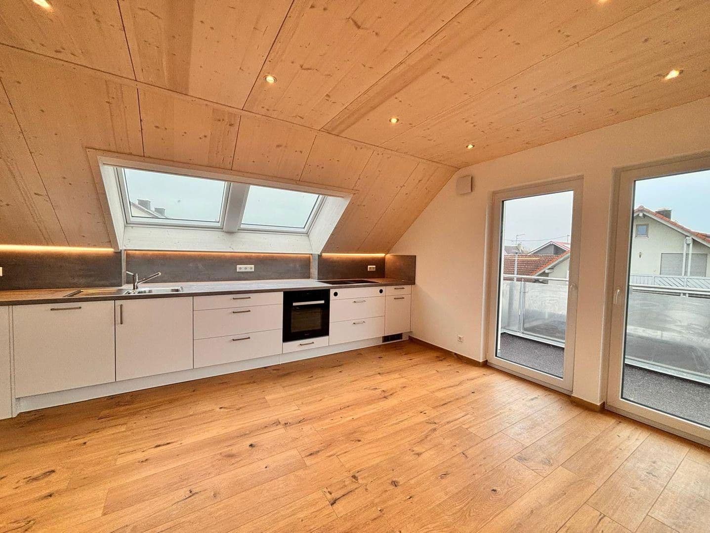 Pronájem bytu 2+1 53 m², Öpfingen, Bádensko-Württembersko Pronájem bytu 2+1 53 m², Öpfingen, Bádensko-Württembersko