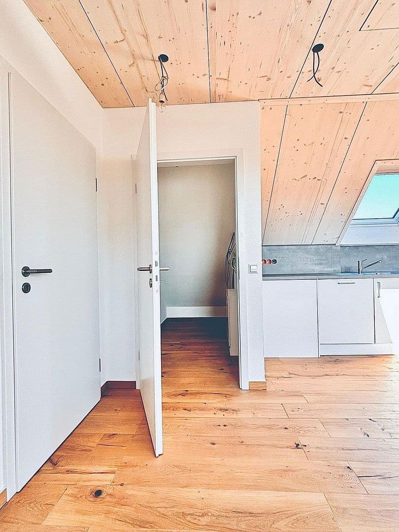 Pronájem bytu 2+1 53 m², Öpfingen, Bádensko-Württembersko Pronájem bytu 2+1 53 m², Öpfingen, Bádensko-Württembersko
