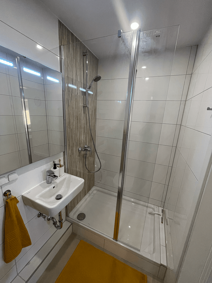 Pronájem bytu 5+1 120 m², Hamburg, Hamburg Pronájem bytu 5+1 120 m², Hamburg, Hamburg