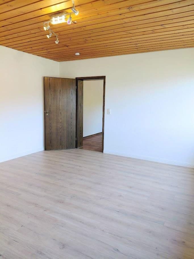 Pronájem bytu 3+1 83 m², Mömbris, Bavorsko Pronájem bytu 3+1 83 m², Mömbris, Bavorsko