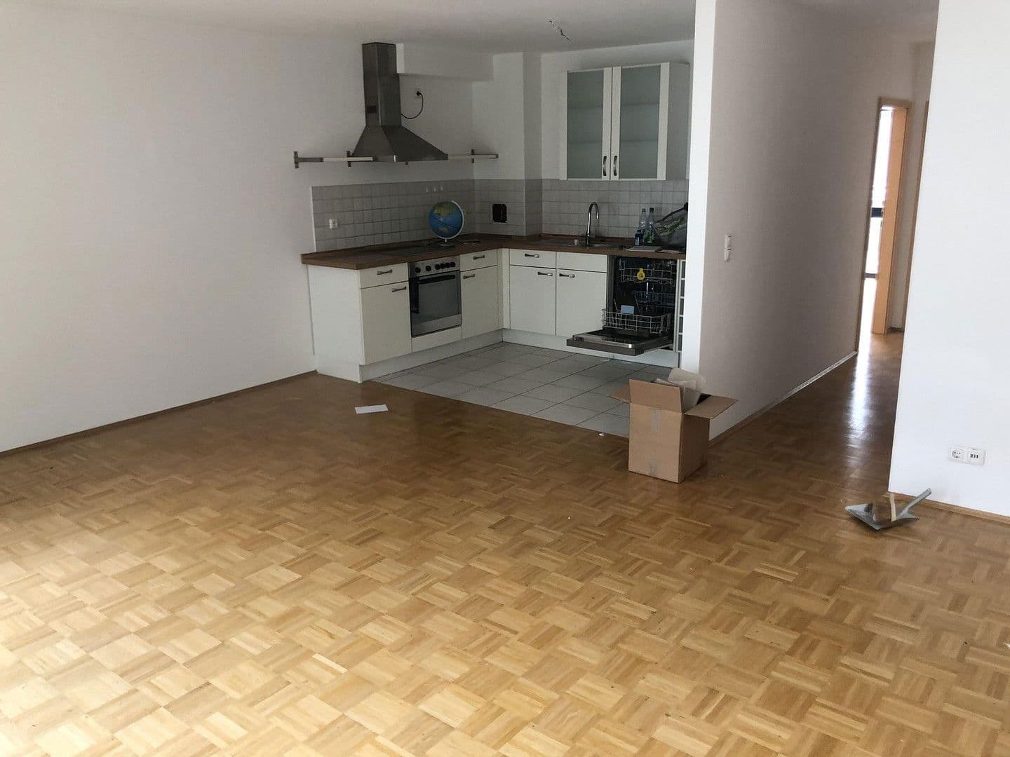 Prodej bytu 2+1 70 m², Alt Erlenbach 17, Frankfurt Nieder-Erlenbach, Hessen Prodej bytu 2+1 70 m², Alt Erlenbach 17, Frankfurt Nieder-Erlenbach, Hessen