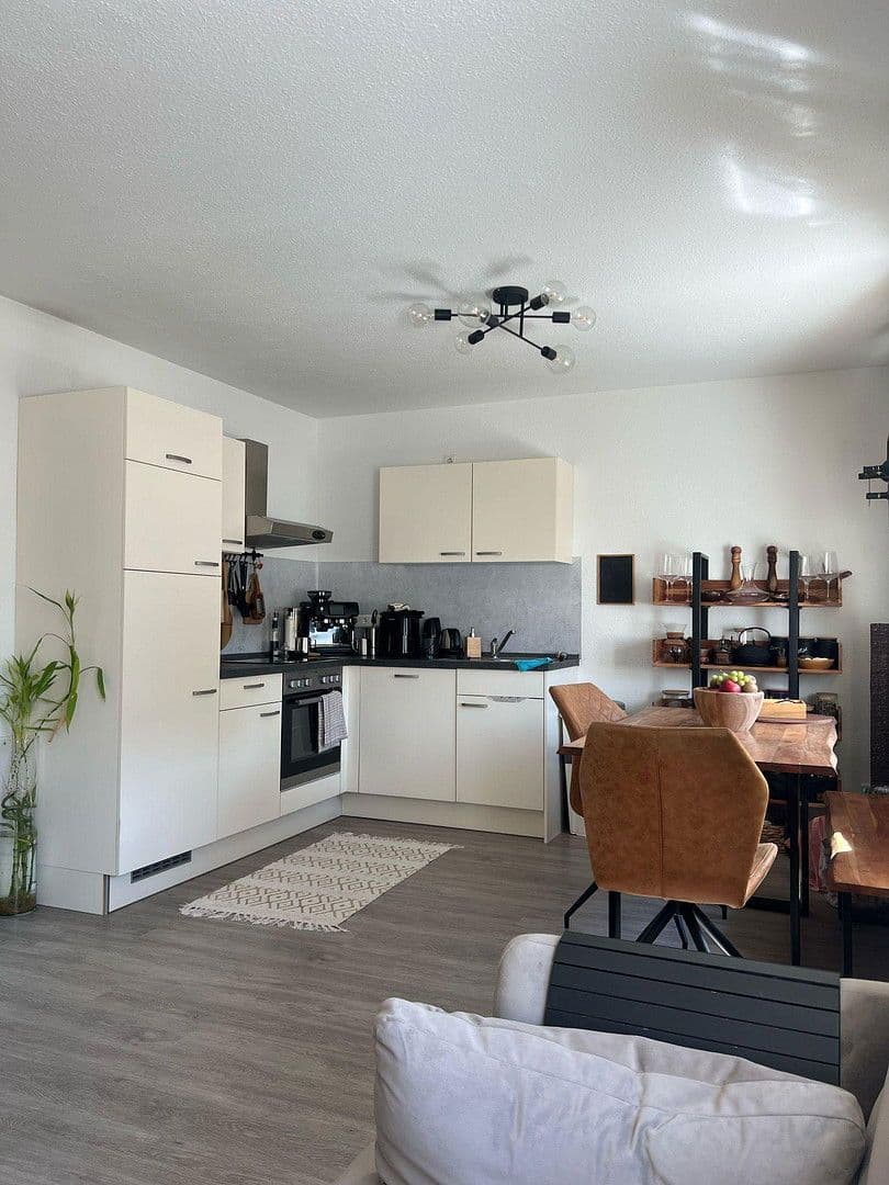 Pronájem bytu 1+1 12 m², Frankfurt am Main, Hessen Pronájem bytu 1+1 12 m², Frankfurt am Main, Hessen