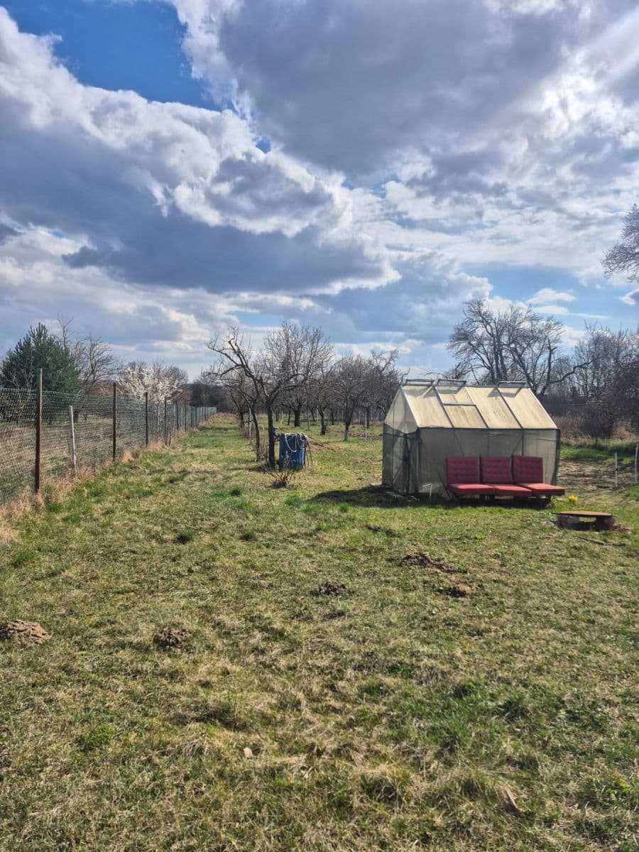 Prodej pozemku 2.950 m², Rohatec, Jihomoravský kraj Prodej pozemku 2.950 m², Rohatec, Jihomoravský kraj