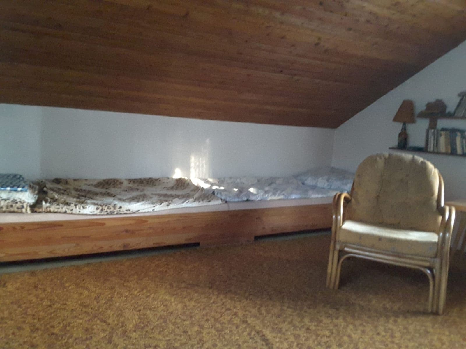 Prodej chaty, chalupy 60 m², pozemek 625 m², Kamenný Přívoz, Středočeský kraj Prodej chaty, chalupy 60 m², pozemek 625 m², Kamenný Přívoz, Středočeský kraj