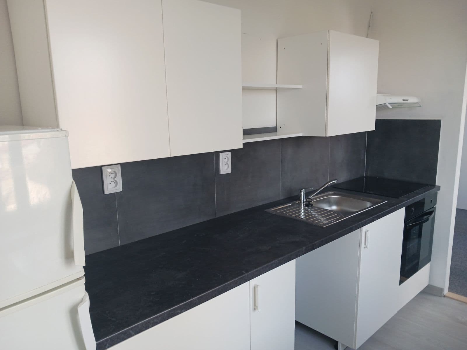 Pronájem bytu 1+1 31 m², náměstí SNP, Brno, Jihomoravský kraj Pronájem bytu 1+1 31 m², náměstí SNP, Brno, Jihomoravský kraj