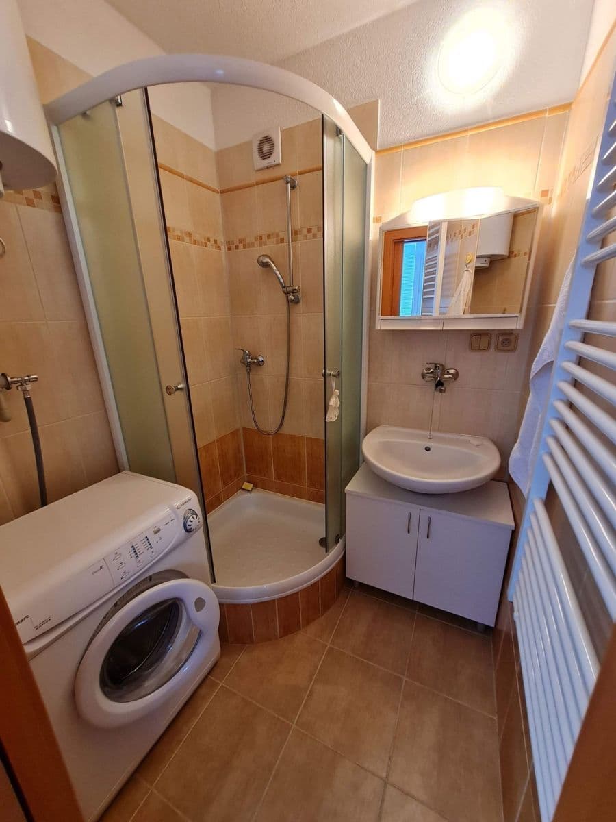 Pronájem bytu 3+1 72 m², Seifertova, Jeseník, Olomoucký kraj Pronájem bytu 3+1 72 m², Seifertova, Jeseník, Olomoucký kraj