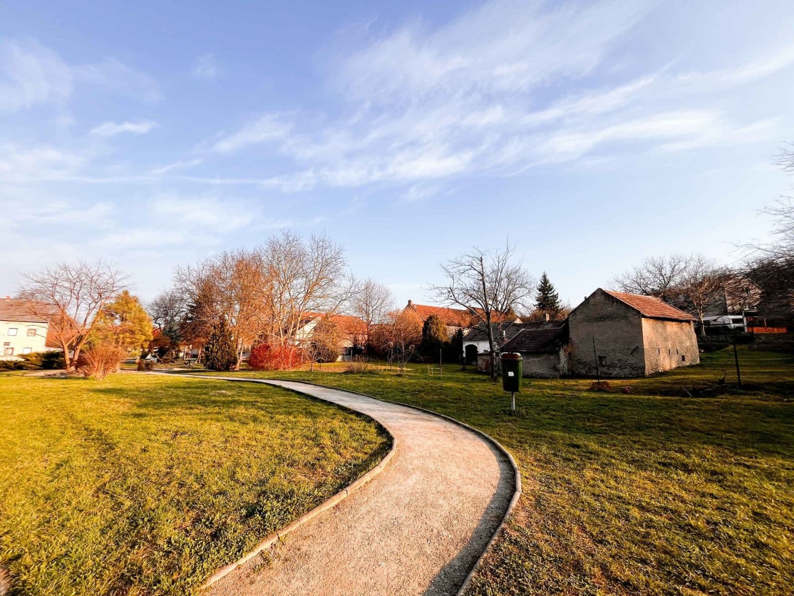 Pronájem bytu 1+kk 52 m², Roztocká, Velké Přílepy, Středočeský kraj Pronájem bytu 1+kk 52 m², Roztocká, Velké Přílepy, Středočeský kraj