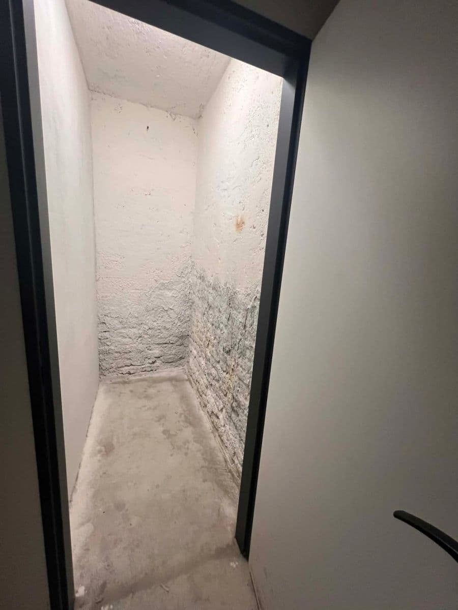 Prodej nebytového prostoru 2 m², Jindřicha Plachty, Praha, Praha Prodej nebytového prostoru 2 m², Jindřicha Plachty, Praha, Praha