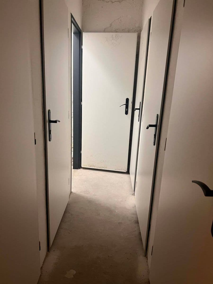 Prodej nebytového prostoru 2 m², Jindřicha Plachty, Praha, Praha Prodej nebytového prostoru 2 m², Jindřicha Plachty, Praha, Praha