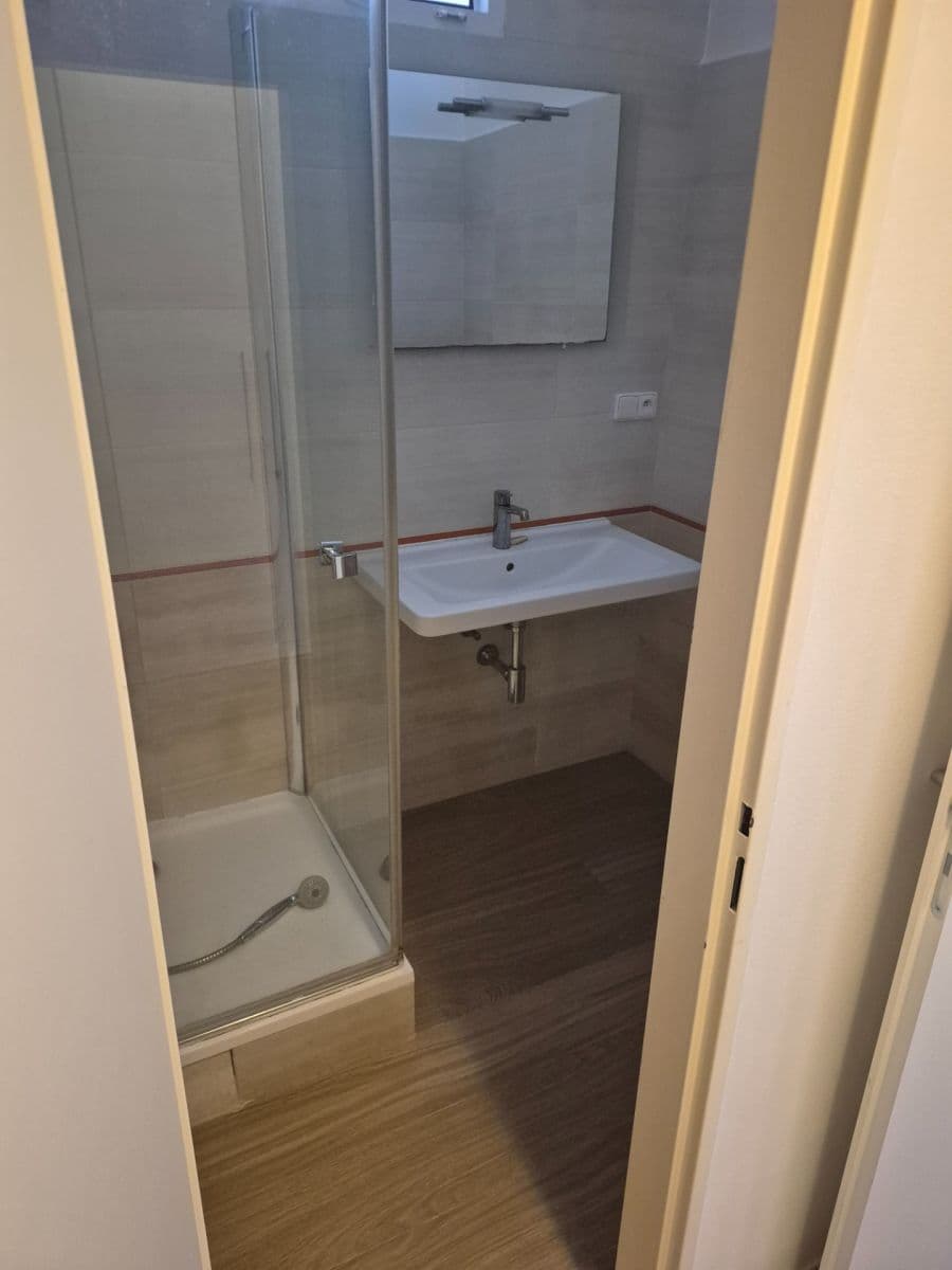 Pronájem bytu 2+kk 55 m², Kafkova, Praha, Praha Pronájem bytu 2+kk 55 m², Kafkova, Praha, Praha