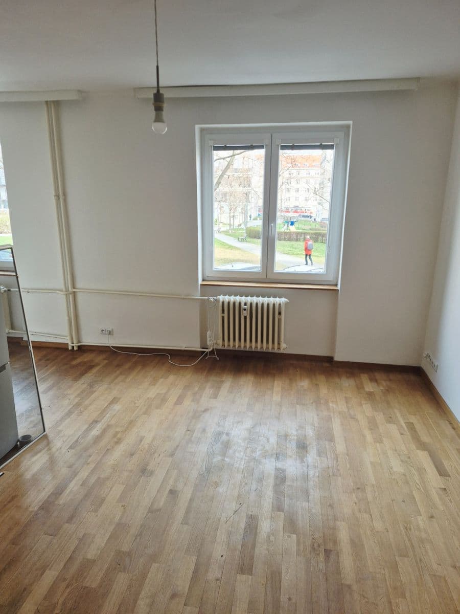 Pronájem bytu 2+kk 55 m², Kafkova, Praha, Praha Pronájem bytu 2+kk 55 m², Kafkova, Praha, Praha