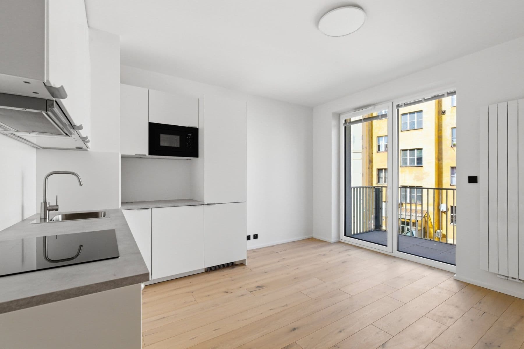Pronájem bytu 1+kk 24 m², Krymská, Praha, Praha Pronájem bytu 1+kk 24 m², Krymská, Praha, Praha