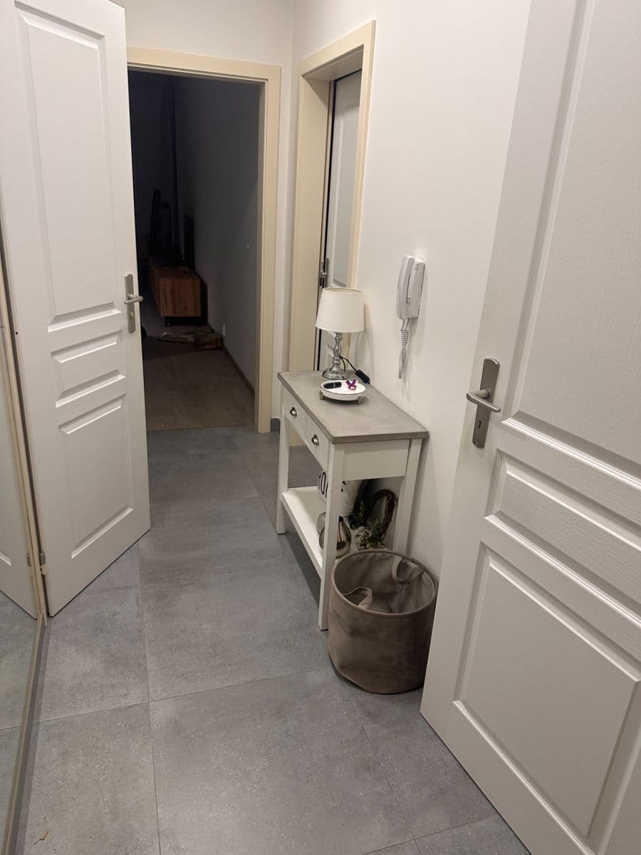 Pronájem bytu 2+kk 66 m², Cholupická, Praha, Praha Pronájem bytu 2+kk 66 m², Cholupická, Praha, Praha