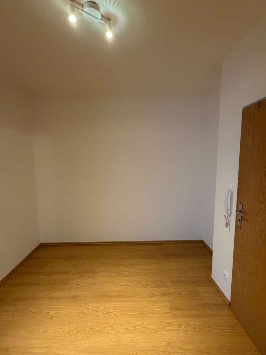 Pronájem bytu 2+kk 53 m², Kytlická, Praha, Praha Pronájem bytu 2+kk 53 m², Kytlická, Praha, Praha