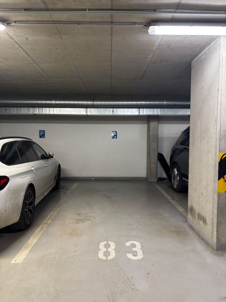 Pronájem bytu 2+kk 65 m², Rohanské nábřeží, Praha, Praha Pronájem bytu 2+kk 65 m², Rohanské nábřeží, Praha, Praha