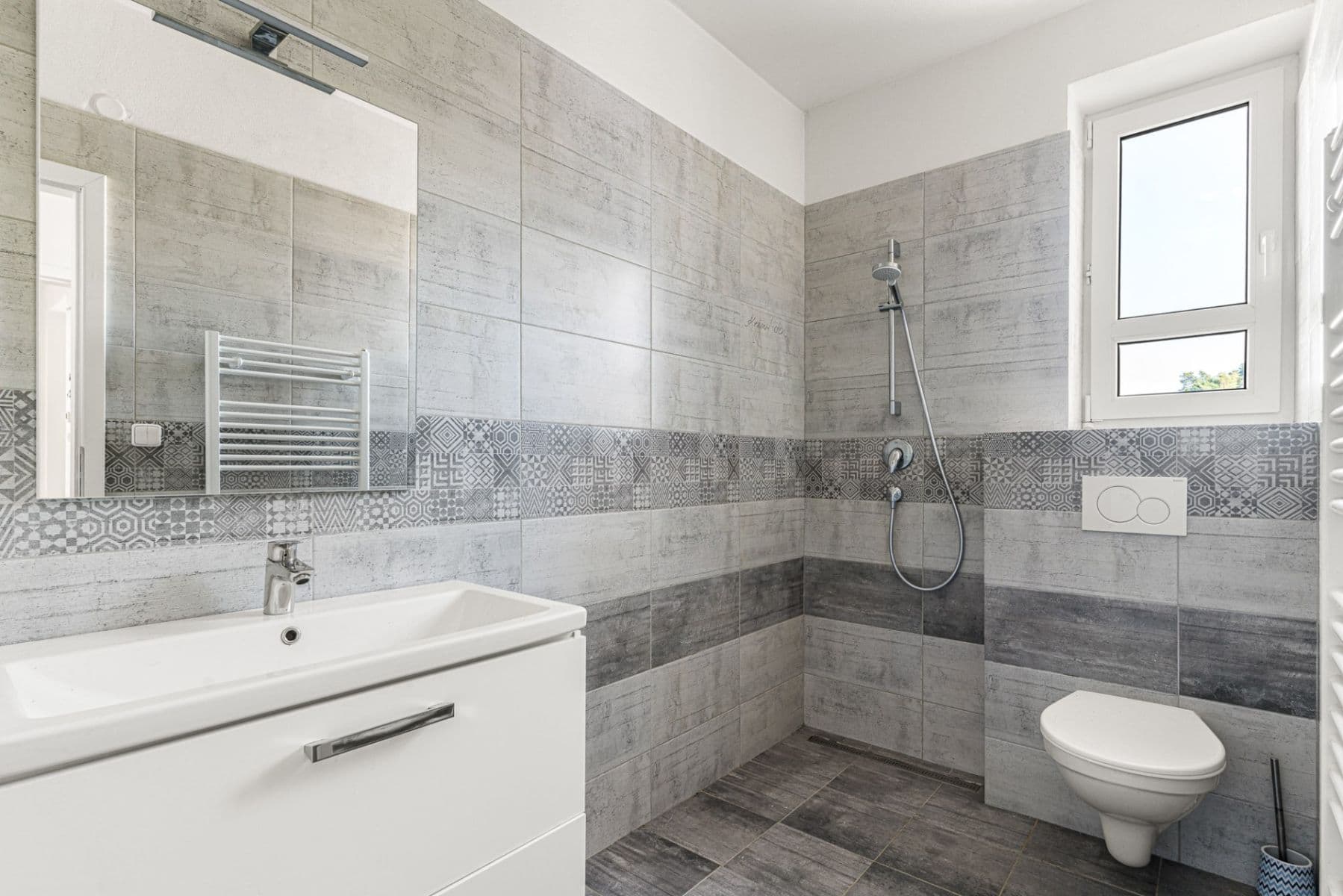 Prodej domu 591 m², pozemek 1.275 m², Skuhrovecká, Mnichovice, Středočeský kraj Prodej domu 591 m², pozemek 1.275 m², Skuhrovecká, Mnichovice, Středočeský kraj