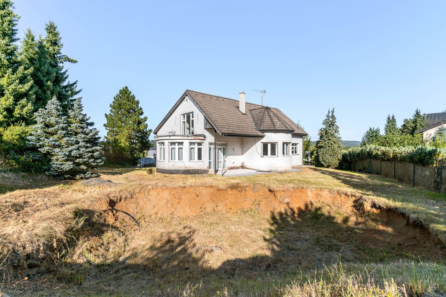 Prodej domu 591 m², pozemek 1.275 m², Skuhrovecká, Mnichovice, Středočeský kraj Prodej domu 591 m², pozemek 1.275 m², Skuhrovecká, Mnichovice, Středočeský kraj