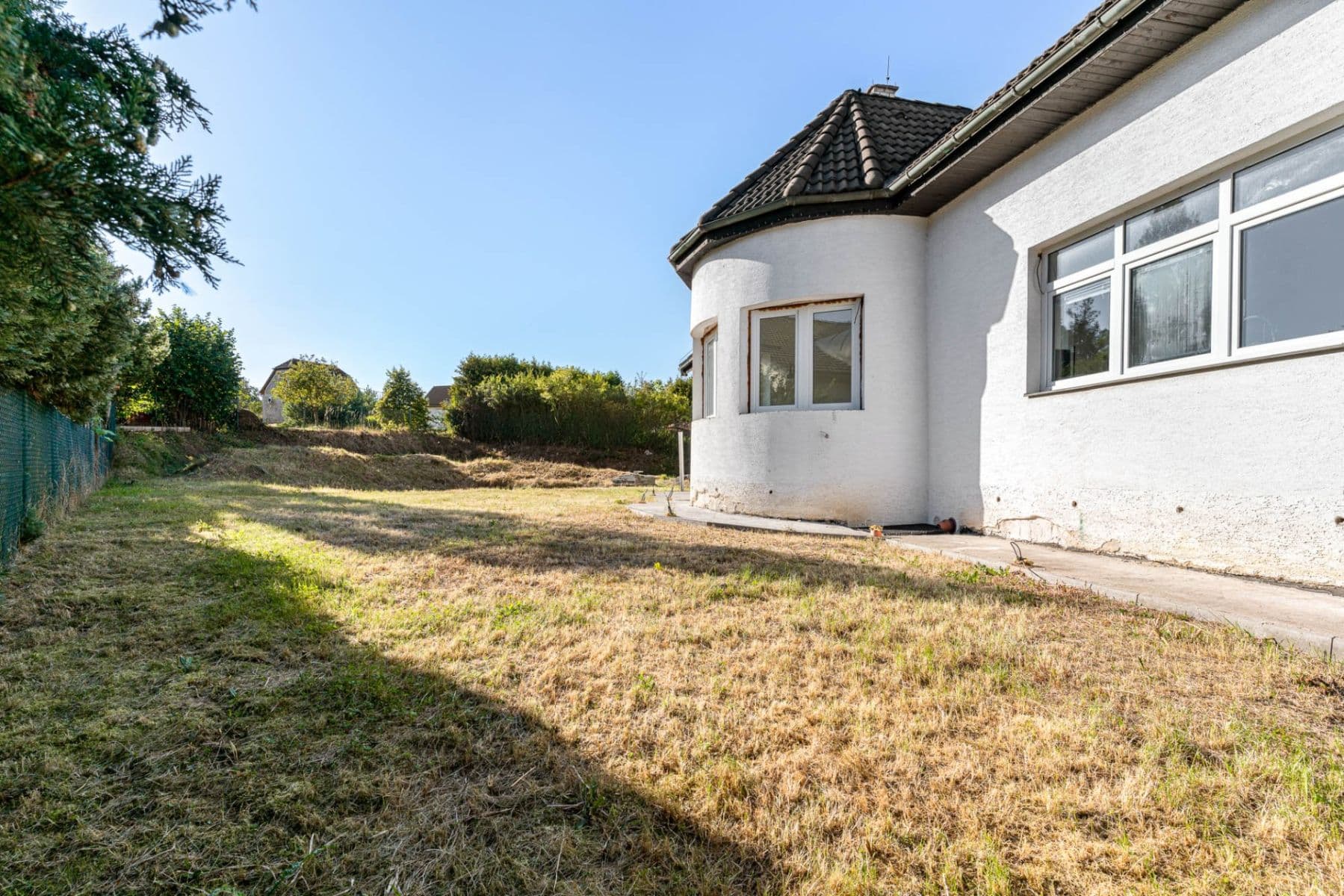 Prodej domu 591 m², pozemek 1.275 m², Skuhrovecká, Mnichovice, Středočeský kraj Prodej domu 591 m², pozemek 1.275 m², Skuhrovecká, Mnichovice, Středočeský kraj