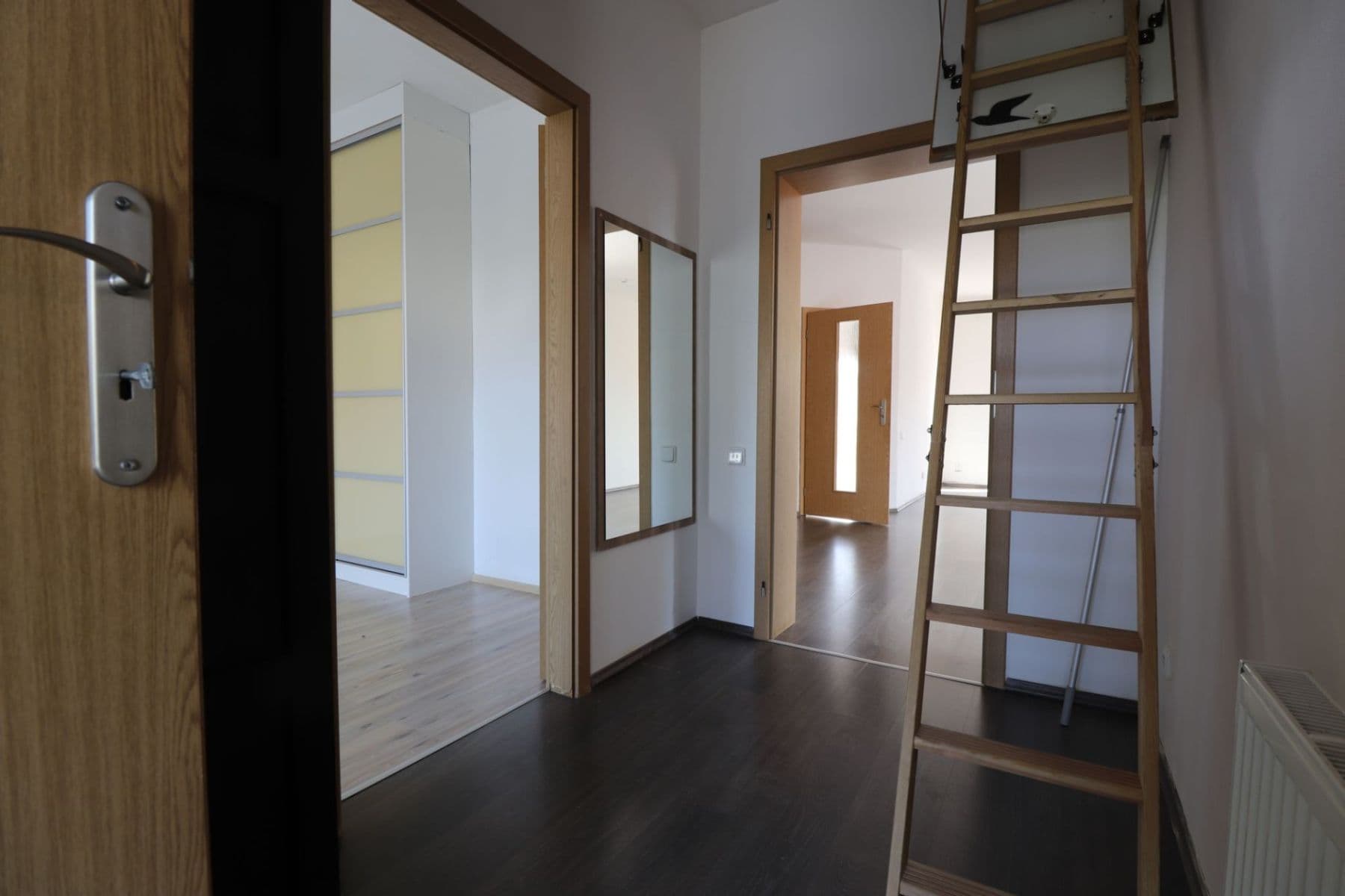 Pronájem bytu 3+kk 77 m², Za Hotelem, Nupaky, Středočeský kraj Pronájem bytu 3+kk 77 m², Za Hotelem, Nupaky, Středočeský kraj