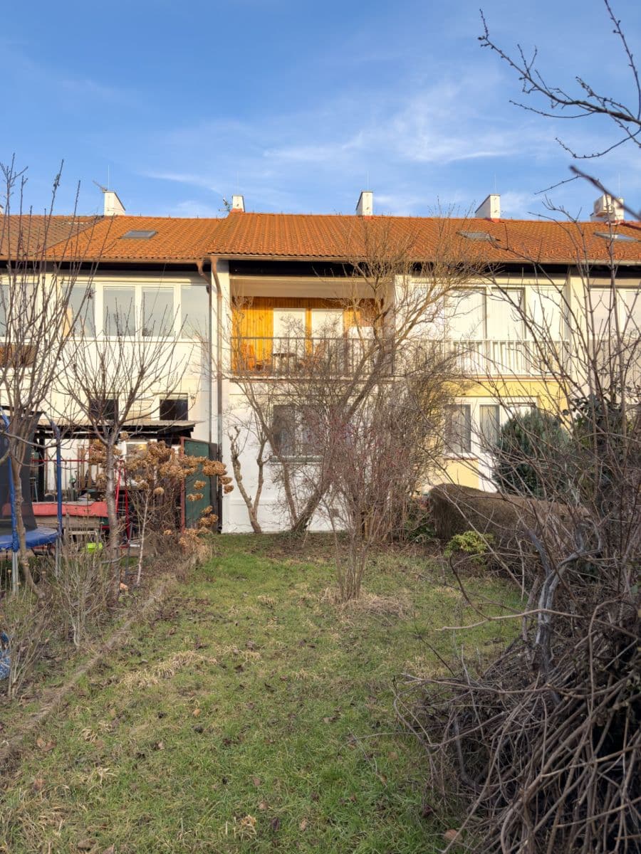 Pronájem domu 100 m², pozemek 200 m², Solidarity, Praha, Praha Pronájem domu 100 m², pozemek 200 m², Solidarity, Praha, Praha