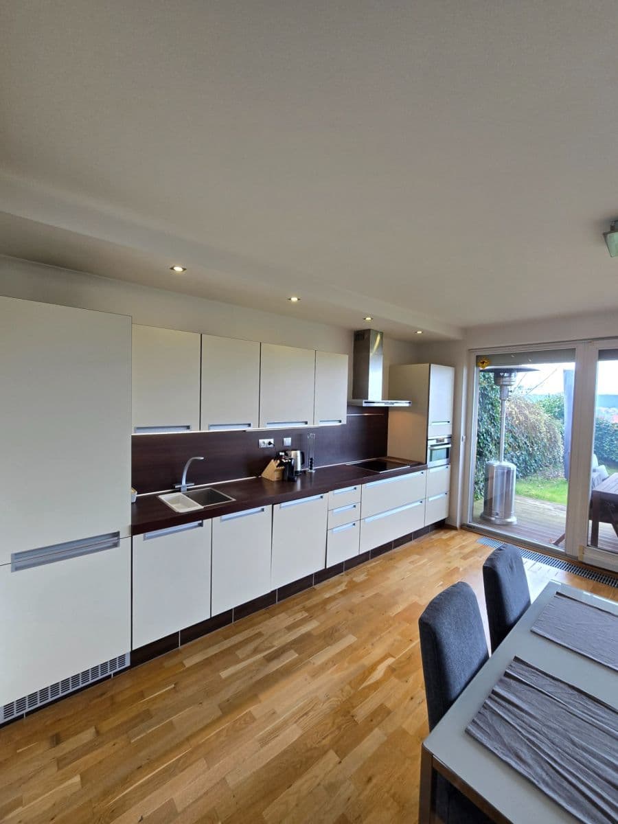 Pronájem bytu 2+kk 60 m², Spinozova, Praha, Praha Pronájem bytu 2+kk 60 m², Spinozova, Praha, Praha