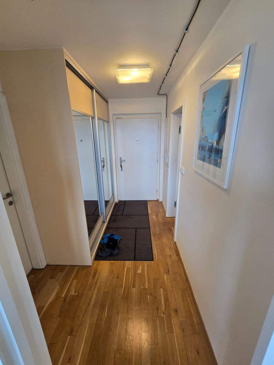 Pronájem bytu 2+kk 60 m², Spinozova, Praha, Praha Pronájem bytu 2+kk 60 m², Spinozova, Praha, Praha
