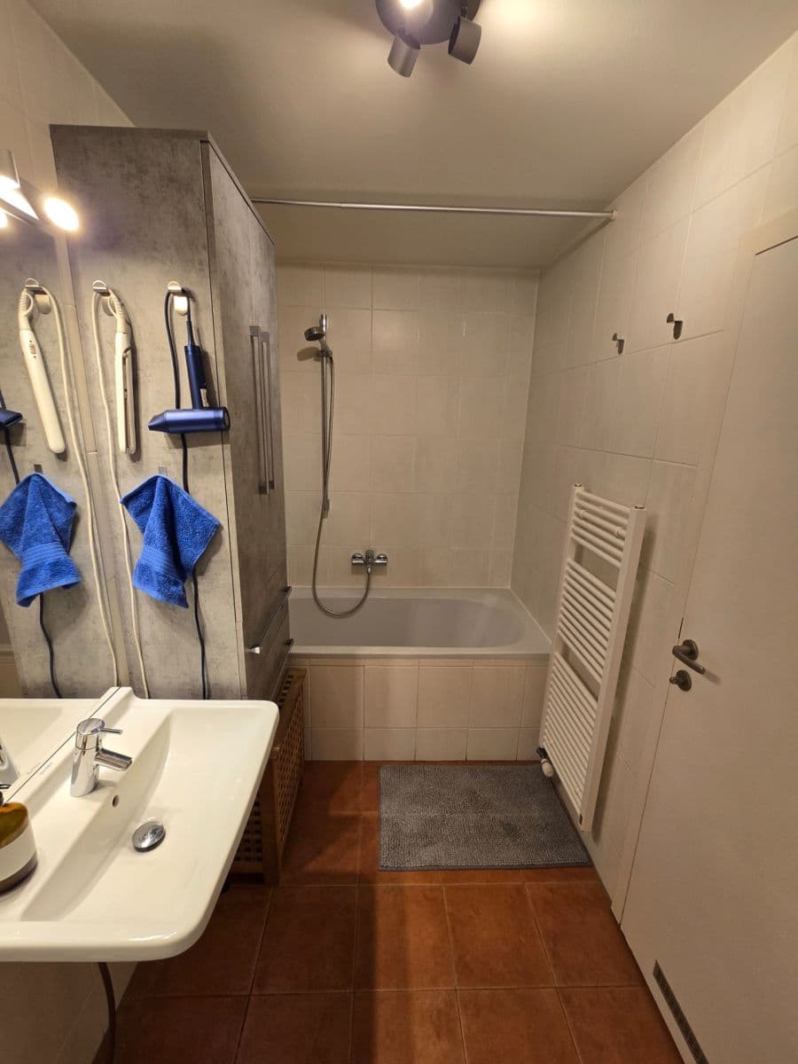 Pronájem bytu 2+kk 60 m², Spinozova, Praha, Praha Pronájem bytu 2+kk 60 m², Spinozova, Praha, Praha