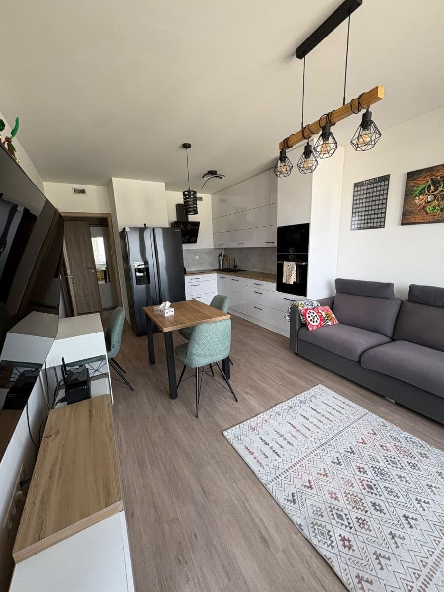 Pronájem bytu 2+kk 50 m², U Radosti, Praha, Praha Pronájem bytu 2+kk 50 m², U Radosti, Praha, Praha