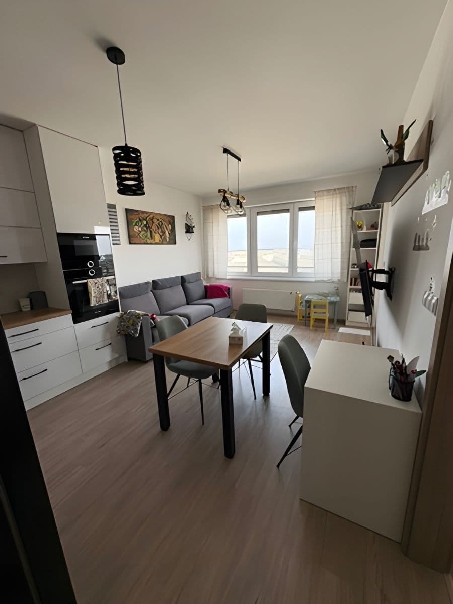 Pronájem bytu 2+kk 50 m², U Radosti, Praha, Praha Pronájem bytu 2+kk 50 m², U Radosti, Praha, Praha