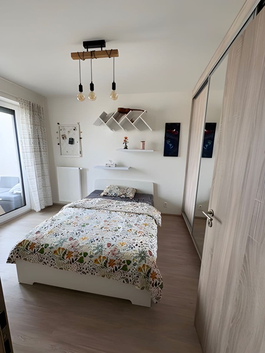 Pronájem bytu 2+kk 50 m², U Radosti, Praha, Praha Pronájem bytu 2+kk 50 m², U Radosti, Praha, Praha