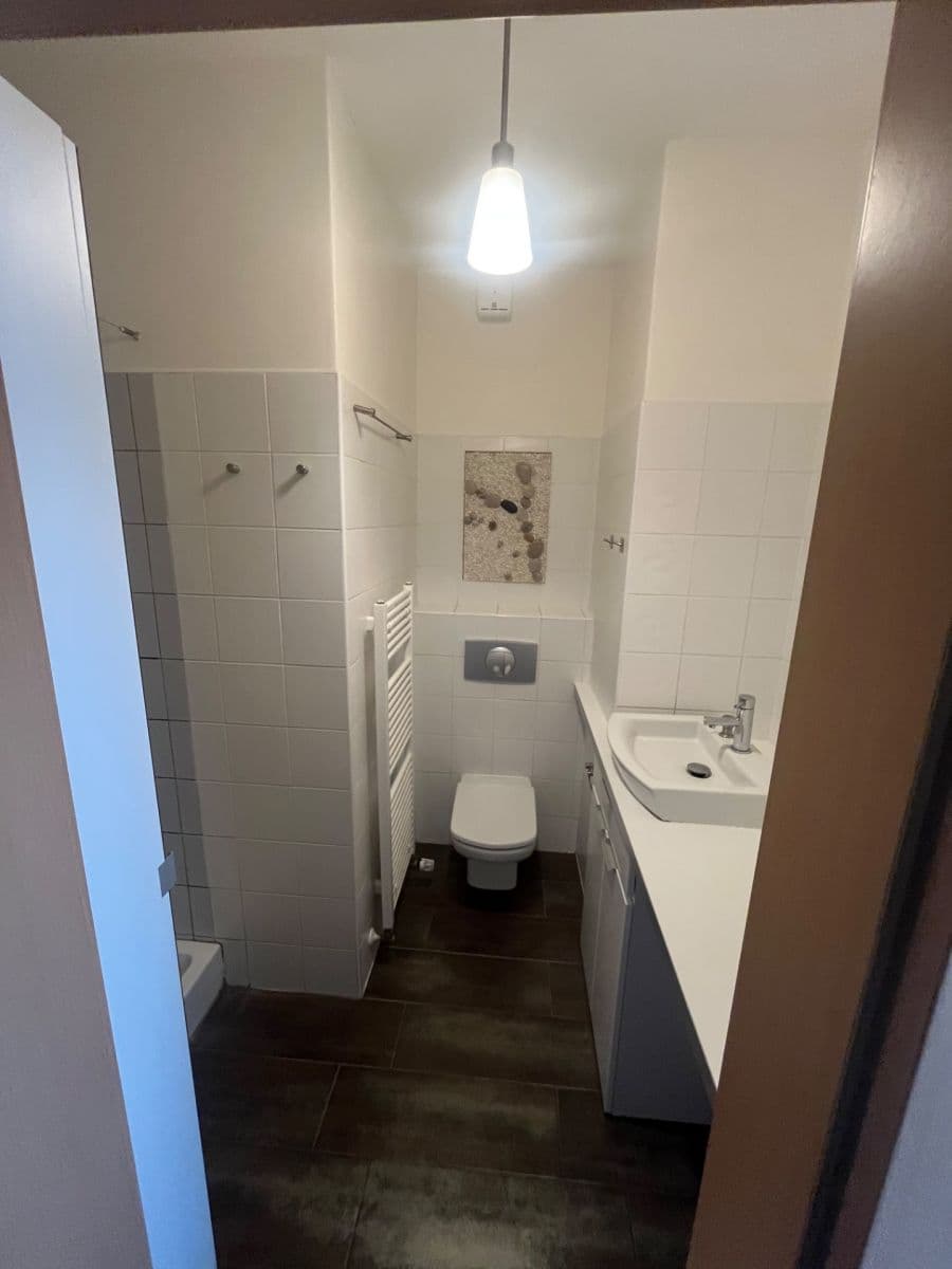 Pronájem bytu 1+kk 37 m², Padovská, Praha, Praha Pronájem bytu 1+kk 37 m², Padovská, Praha, Praha