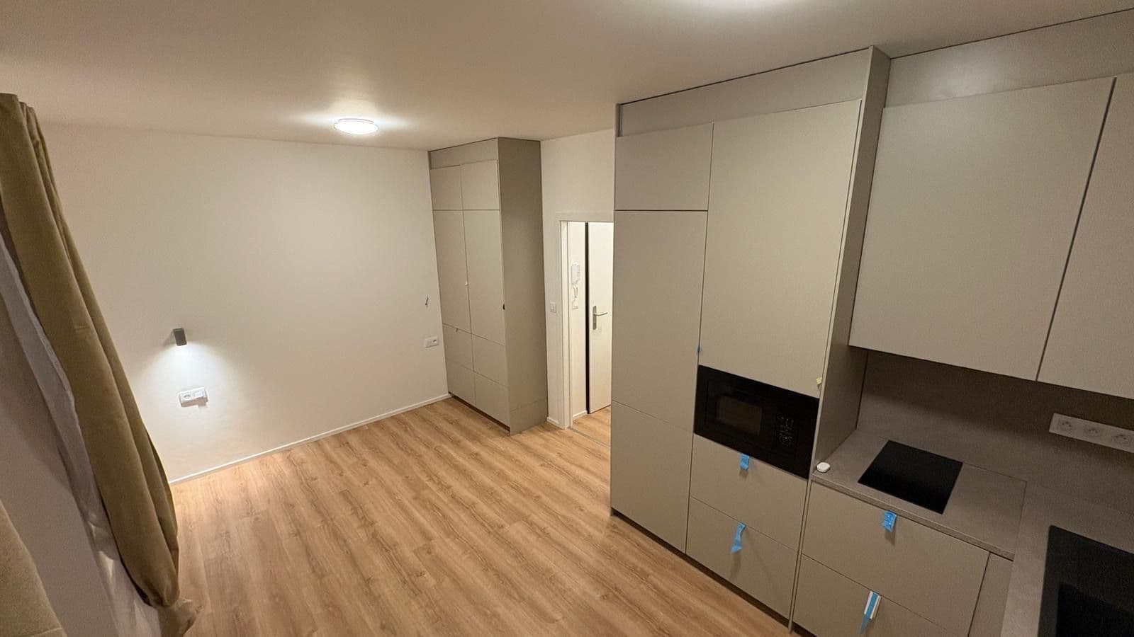 Pronájem bytu 1+kk 20 m², Jenečská, Praha, Praha Pronájem bytu 1+kk 20 m², Jenečská, Praha, Praha
