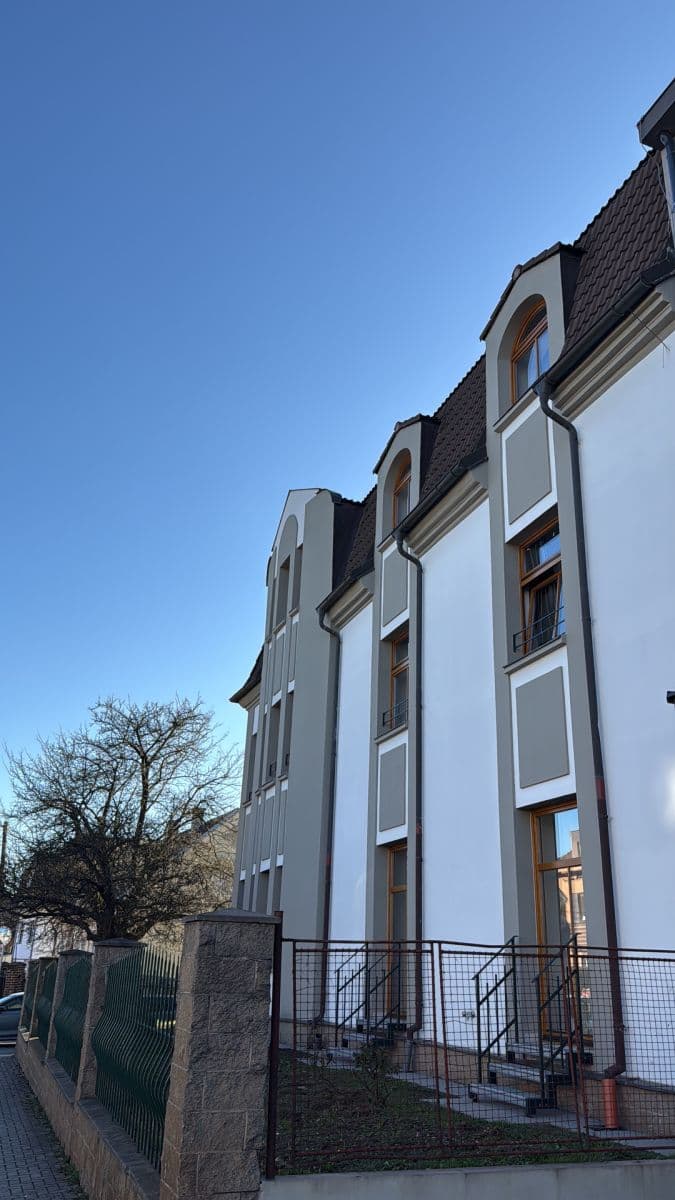 Pronájem bytu 1+kk 20 m², Jenečská, Praha, Praha Pronájem bytu 1+kk 20 m², Jenečská, Praha, Praha