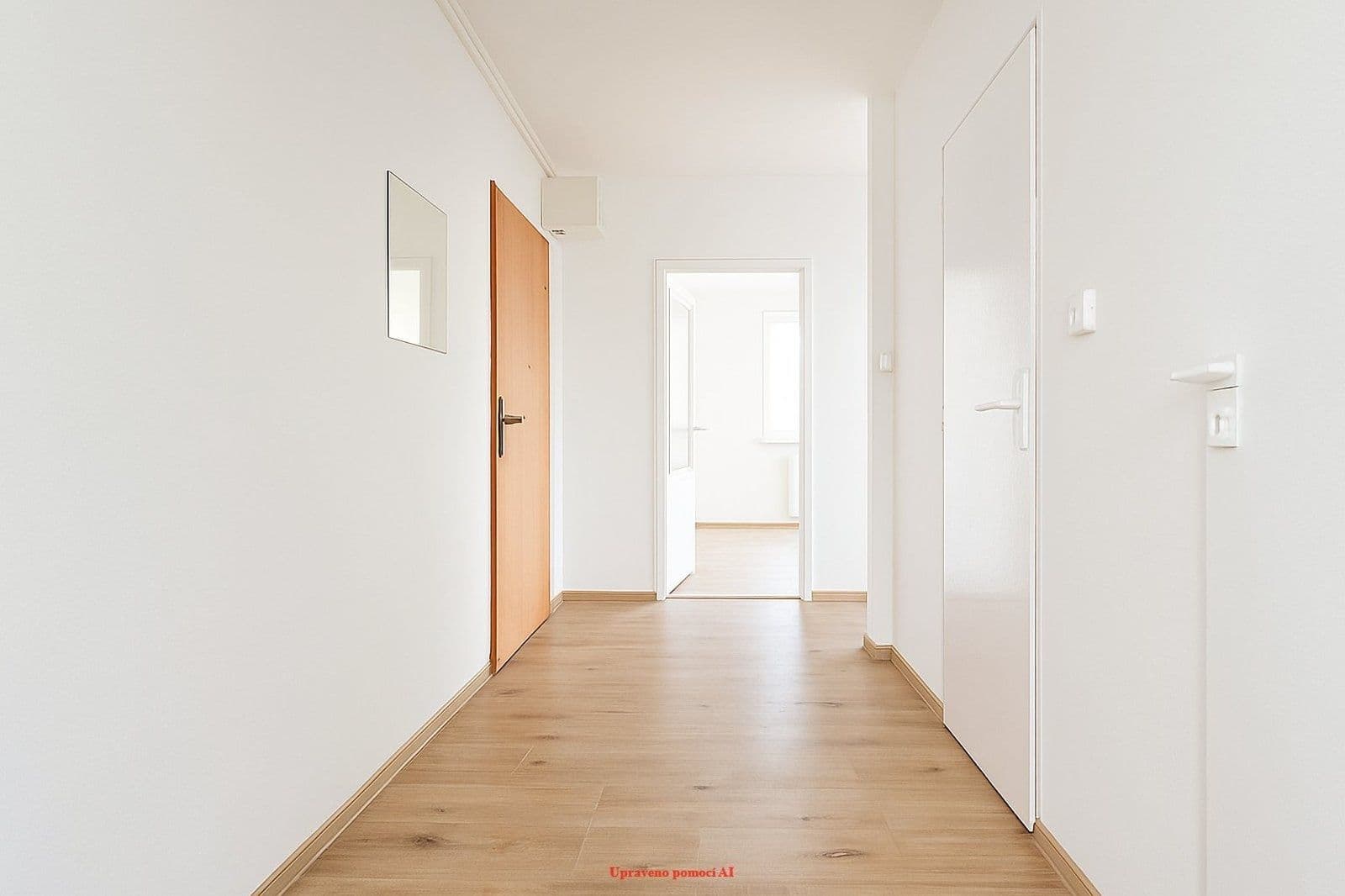 Pronájem bytu 2+1 55 m², Dr. Antonína Vaculíka, Frýdek-Místek, Moravskoslezský kraj Pronájem bytu 2+1 55 m², Dr. Antonína Vaculíka, Frýdek-Místek, Moravskoslezský kraj