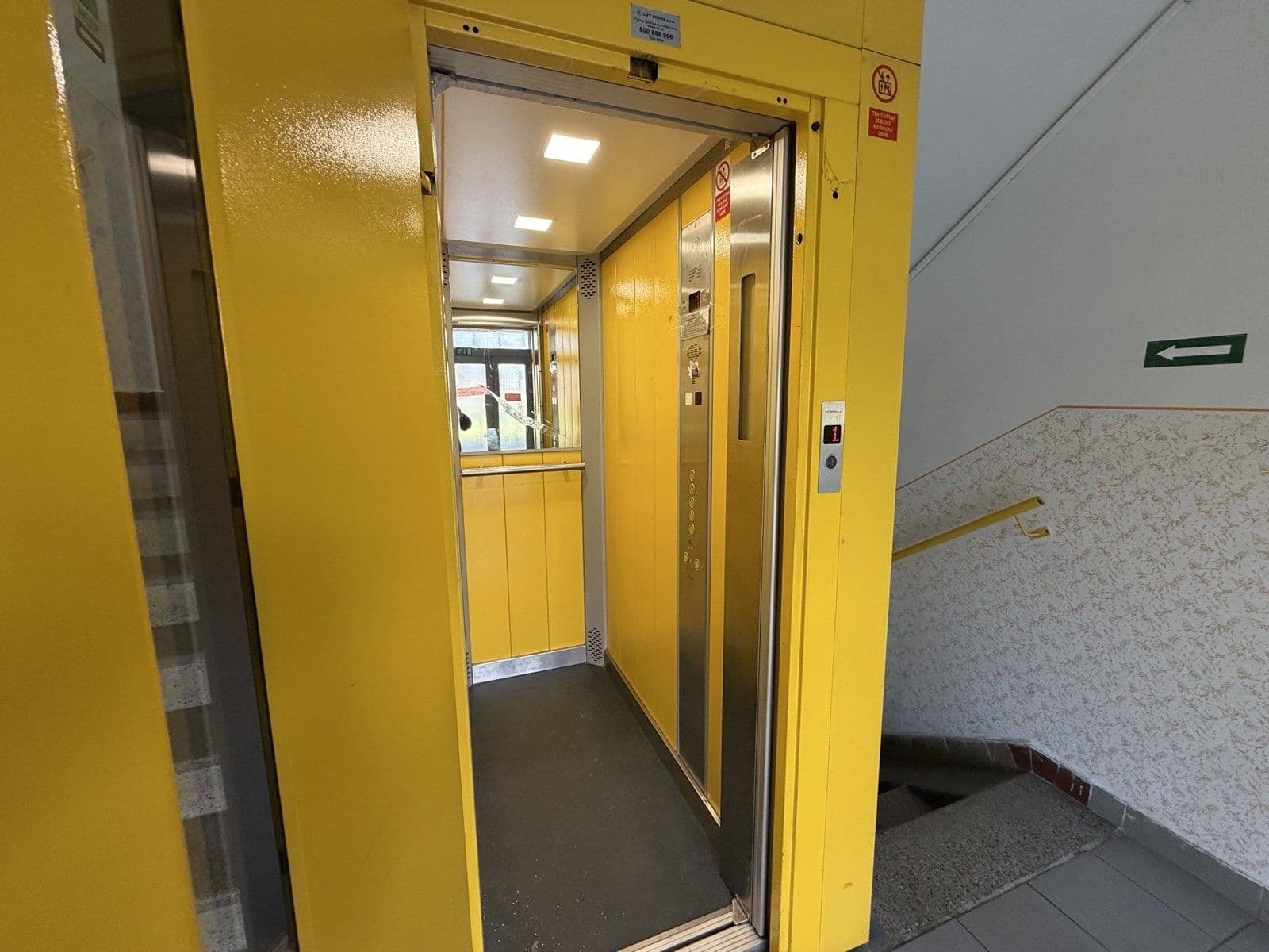 Pronájem bytu 2+1 55 m², Dr. Antonína Vaculíka, Frýdek-Místek, Moravskoslezský kraj Pronájem bytu 2+1 55 m², Dr. Antonína Vaculíka, Frýdek-Místek, Moravskoslezský kraj